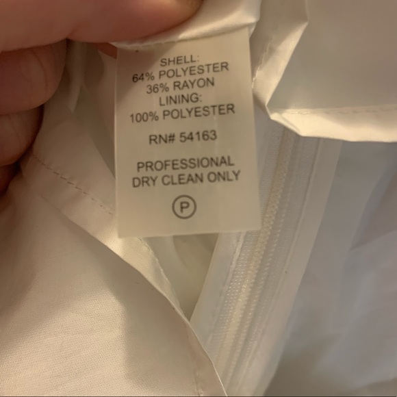 White Tommy Hilfiger Dress Size 4 EUC - Picture 6 of 6